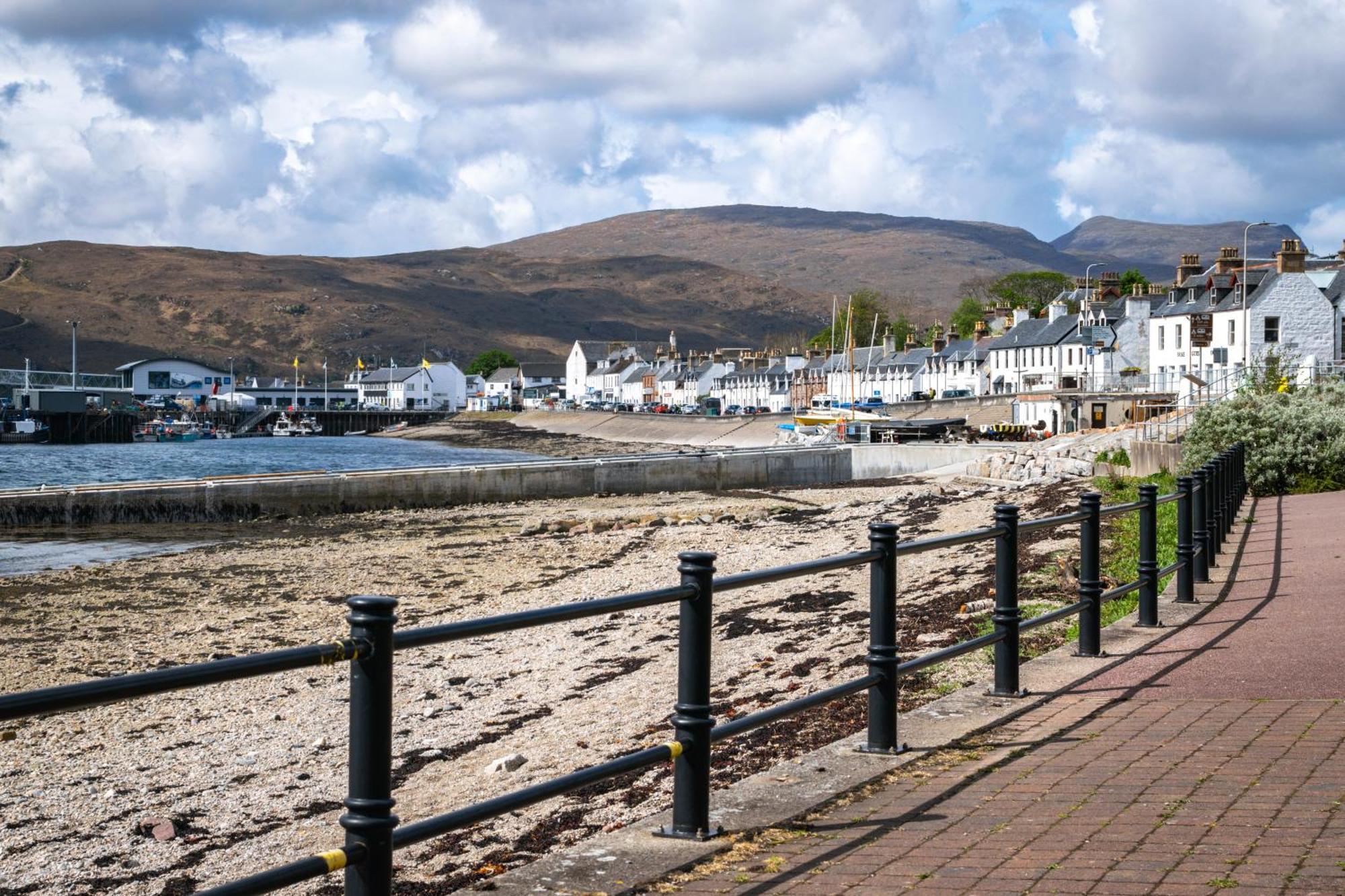Ullapool Youth Hostel Exteriör bild